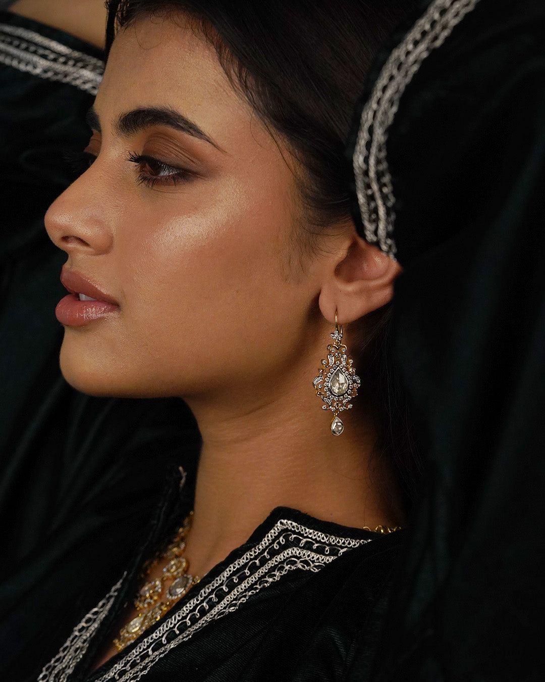 WMG Red Carpet Bride at Aza: Pink Princess | Indian wedding jewelry,  Traditional earrings, Traditional jewelry